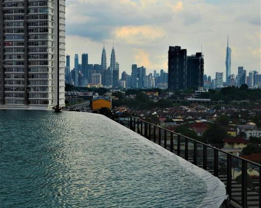 Taman P Ramlee Apartment | Suasana Homestay Kewingston Platz