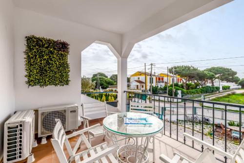 Alfarim Villa | Sublime Sun and Van, By Meco Stays