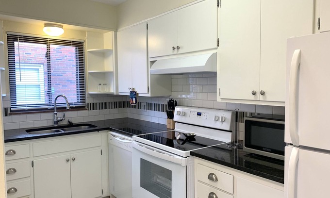 Columbus Apartment | Suburban living in the City