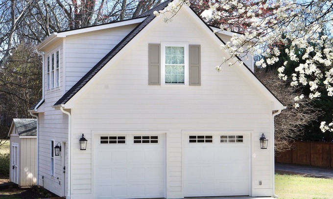 Greer House | Suburban Studio in Prime Area on Large Quiet Lot- GSP Airport, Greer, Greenville