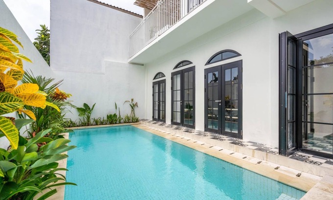 Sanur Villa | SUECA VILLA Luxurious 3 bed oasis Sanur