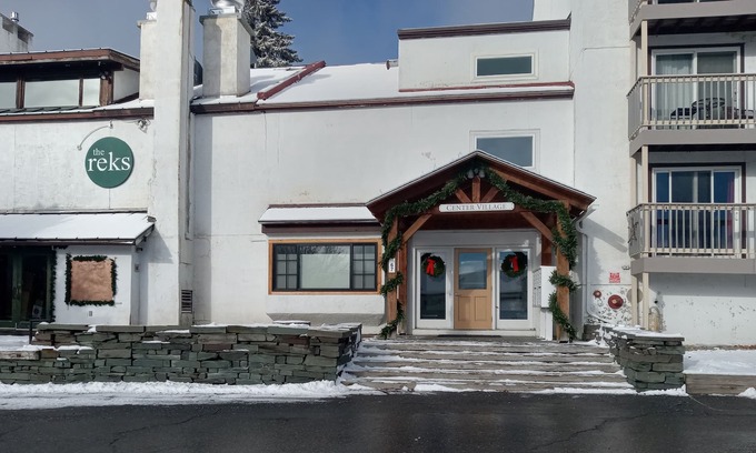 Warren House | Sugarbush Resort in your back yard!!