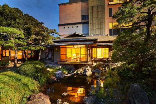 Kitakyushu Hotel | Suisui Garden Ryokan (in the Art Hotel Kokura New Tagawa)