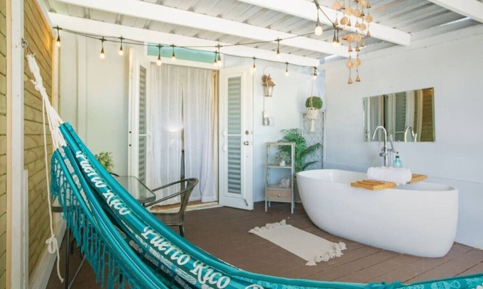 Puntas Apartment | Suite 1 for couples with private balcony with tub