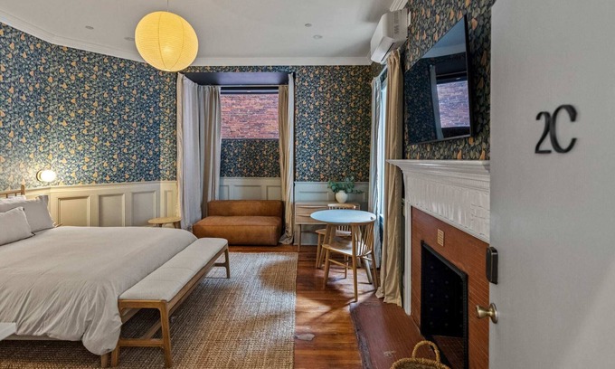 Dupont Circle Apartment | Suite 2C at Maison Dupont, a Dupont Circle Inn