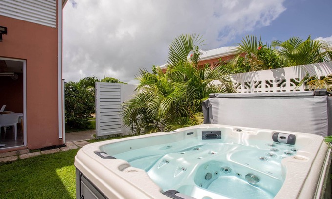 Saint-Francois Hotel | Suite 3 " le Palmier Chanvre"