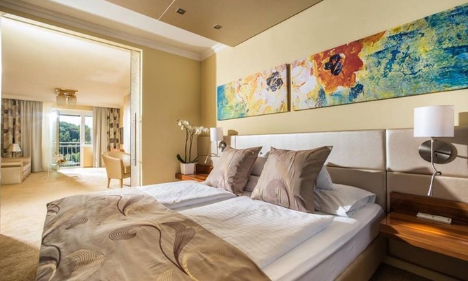 Loipersdorf bei Fuerstenfeld House | Suite Classica - 2 Nächte - Thermalhotel Leitner