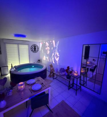 Avion Apartment | Suite Eden Spa, Appart'hôtel bien être , Patio de standing barbecue - TV XL CinéSport, Lit Q-Size, Wifi, P-Gratuit en Résidence