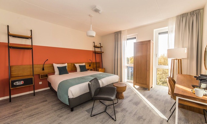 Maastricht Apartment | Suite Escape in Luxe Resort