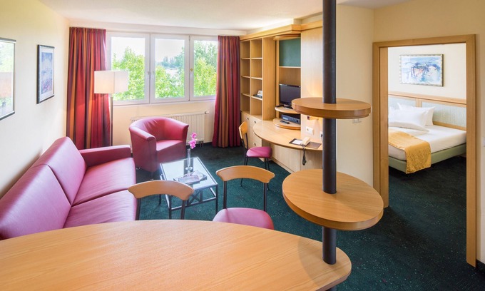 Ost Hotel | Suite Hotel Leipzig - Ferienwohnung mit Küche/bad und 2 Getrennten Zimmern
