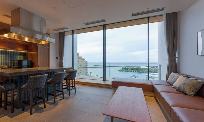 Atami Hotel | Suite Room93Nopets allowed1offsite parking lot/Atami Shizuoka
