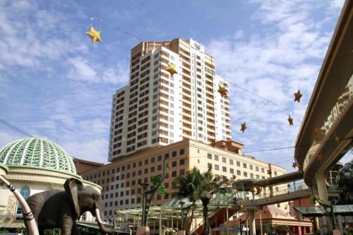 Bandar Sunway Apartment | Suite @ Sunway Pyramid Mall