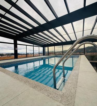 Cuenca Apartment | Suite with pool condominium Torres de Almería