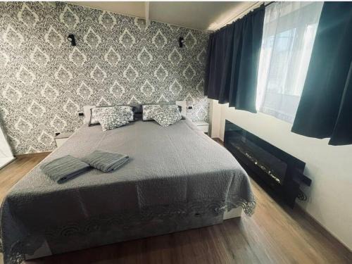 Randazzo House | Suites GREY in centro Randazzo