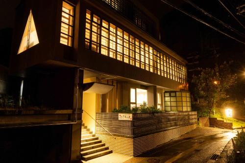 Kinosaki Onsen Hotel | Suizansou