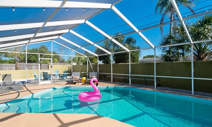 Bradenton House | Summer Escape! Pool, Fire Pit, 15 Min to Beaches!