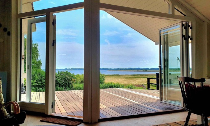 Grevinge House | Summer house with a beautiful view to the fjord
