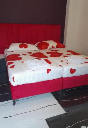 Qeparo Hotel | Summer Rooms