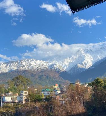 Sidhpur House | Summer valley cottage