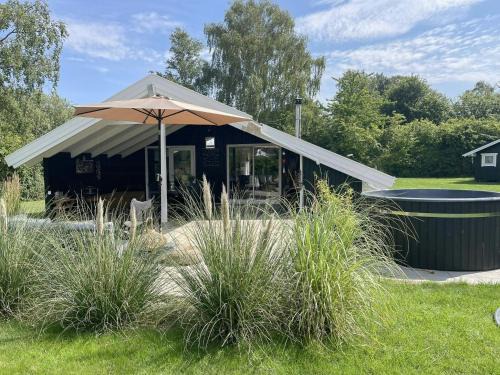 Tranekaer House | Summerhouse With Hot Tub On Langeland