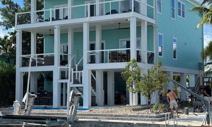 Summerland Key House | Summerland Serenity Brand New Waterfront Luxury B