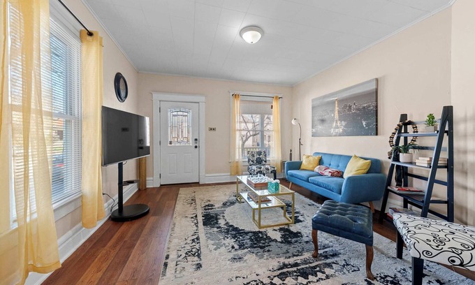 Old North Columbus House | Summit Scholars 2, For 6!