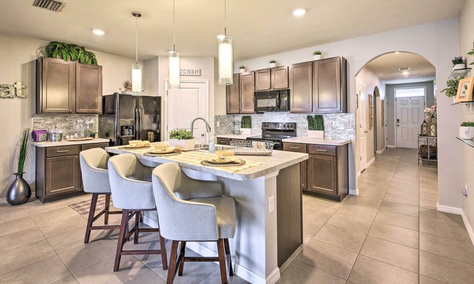 Balm House | Sun City Center Home: 20 Mi to Downtown Tampa
