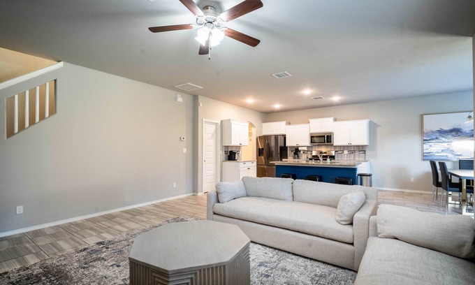 Chamberino House | Sun City Oasis 5 bedroom