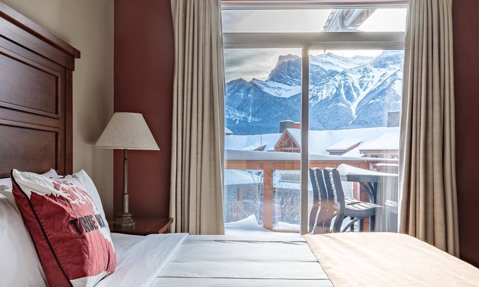 Canmore Condo | Sun Drenched Escape S