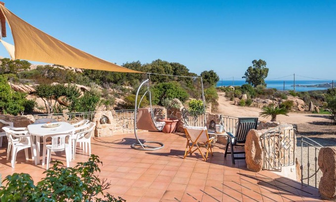 Cannigione Apartment | Sun House Appartamento Vista Mare