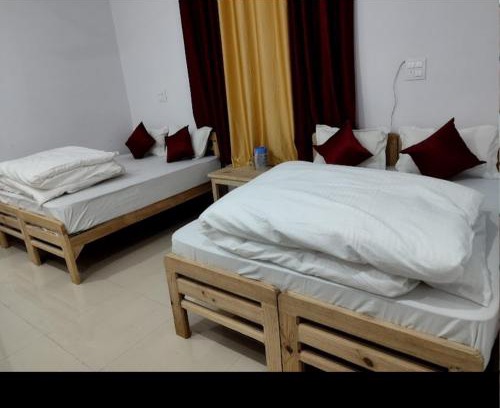 Uttarkashi House | Sun kissed cafe and restro
