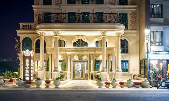 Yuchi Hotel | Sun Moon Lake Queen Castle Hotel 日月潭皇后古堡飯店