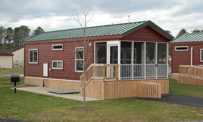 Whaleyville House | Sun Outdoors Ocean City Gateway