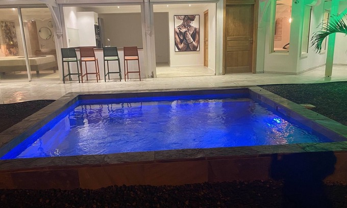 Le Francois House | Sunbay house with private pool