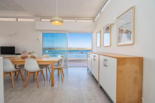 Praia de Faro House | Sundance Beach House
