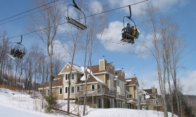 Sunday River Area Apartment | Sunday River Ski In Ski Out Locke Mountain condo with Pool Jacuzzi
