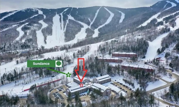 Sunday River Area Apartment | Sunday River Ski In Ski Out Mountain View Condo with Hot Tub Pool and Sauna!