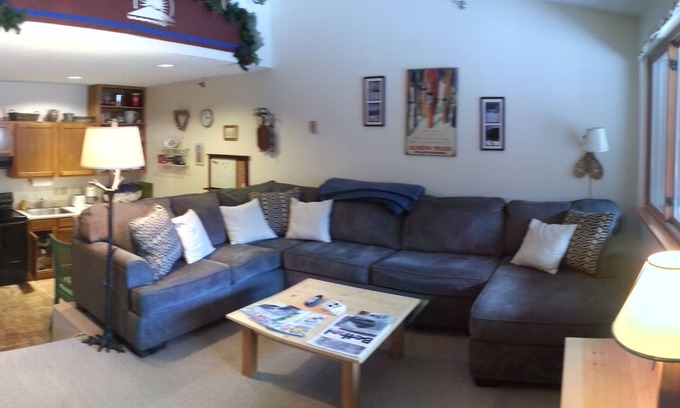 Sunday River Area Condo | Sunday River Slopeside Condo - 2BR for a perfect vacation/getaway