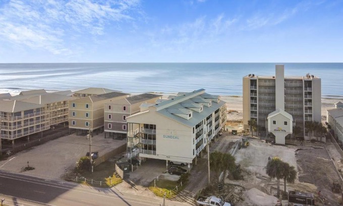 Gulf Shores Apartment | Sundial A2 by Vacation Homes Collection
