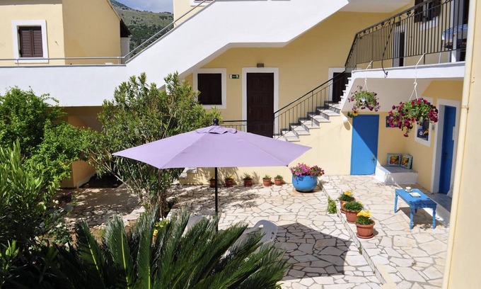 Kassiopi House | Sunflower Apartments & Studios