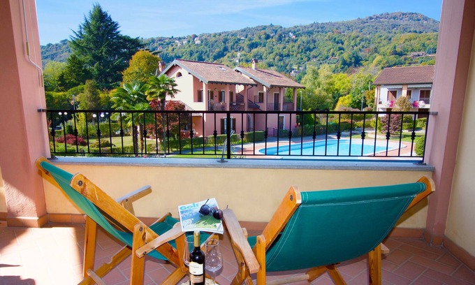 Lesa Apartment | Sunflower Relax Pool and Terrace, Lesa, Italy