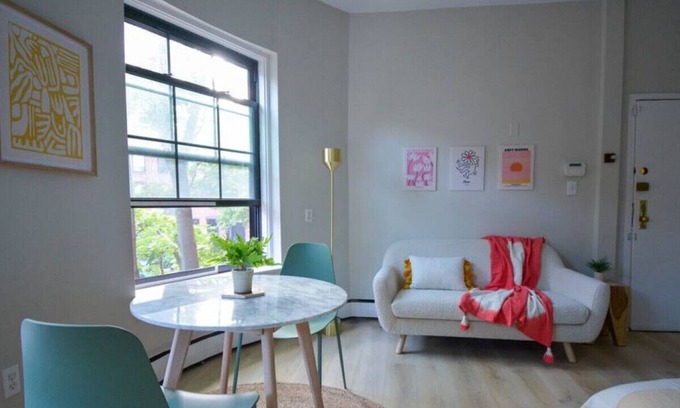 Prudential - St. Botolph Apartment | Sunkissed Studio near South End