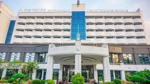 Sunter Hotel | Sunlake Waterfront Resort & Convention