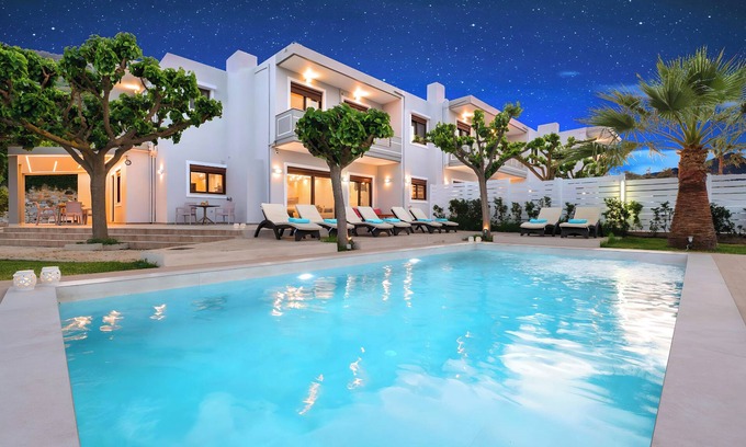 Georgioupolis Villa | Sunlight Grand Villas Heated Pools