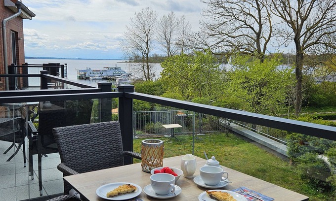 Alt Gaarz Apartment | sunny 2 rooms apartment with balcony and a view to the Salzhaff