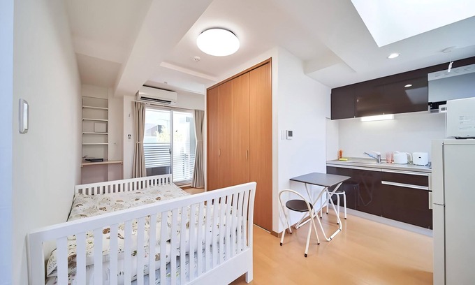 Nishi Apartment | Sunny 3 - guest American - style Osaka apt.Private bath, kitchen. Unit 301.