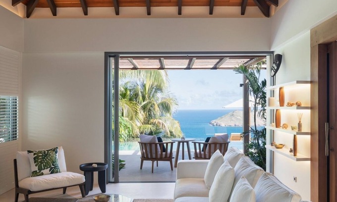 Grande Vigie Villa | Sunny 5 BDRM Modern Villa w Ocean Views