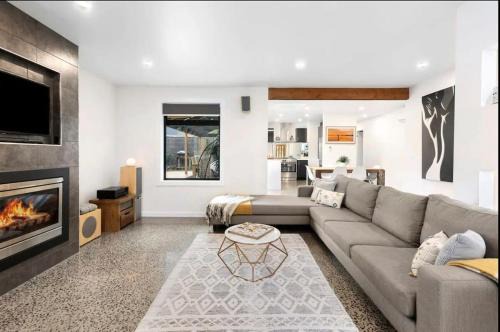 Ocean Grove House | Sunny Daze Haven with pool and spa