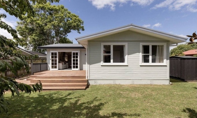 Tauranga House | Sunny family fun in quiet neighbourhood