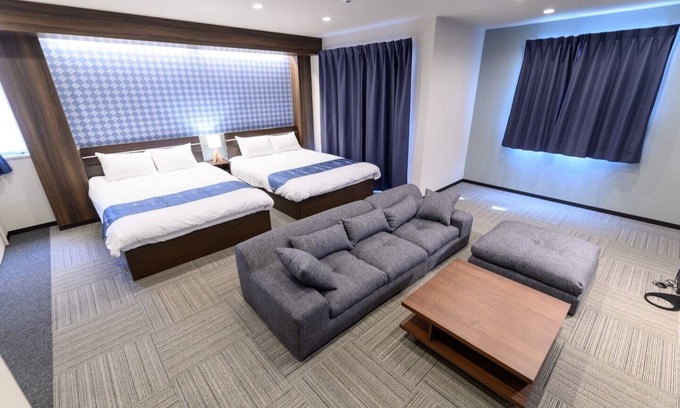 Sugamo Hotel | Sunny Fully equipped with Wifi Spacious family r/Toshima-ku Tokyo